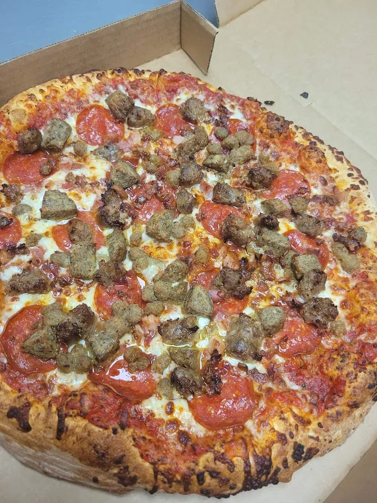 Carnivore Pizza
